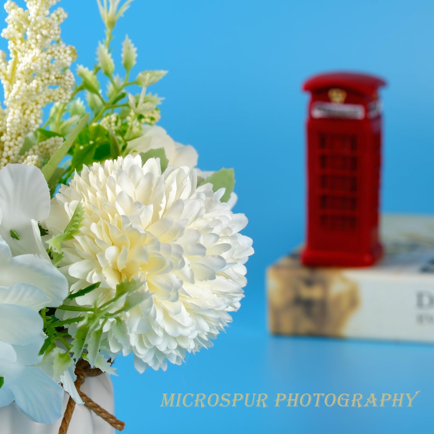 Artificial Potted Flowers White, Small Ceramic Vase Fake Flower Plants Desktop Decoration Indoor for Home and Office, Faux Flowers Hydrangea Decora for Table,Bookshelf,Bedroom,Living Room.(White)