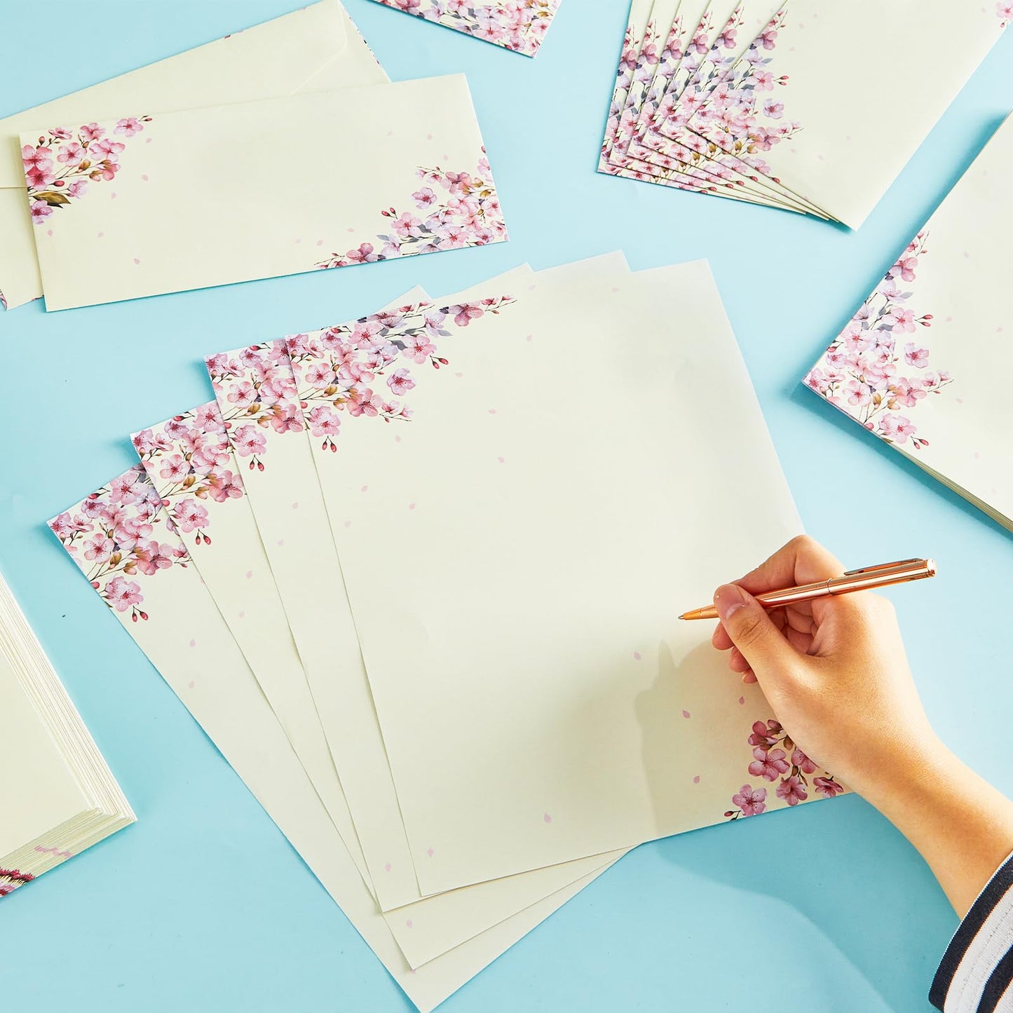 50Pcs Cherry Blossoms Letterhead with Envelopes Floral Cherry Blossoms Computer Paper Pink Floral Stationery Paper for Note Letters to Wedding Invitations Office School Printing Supplies 8.5 x 11 Inch