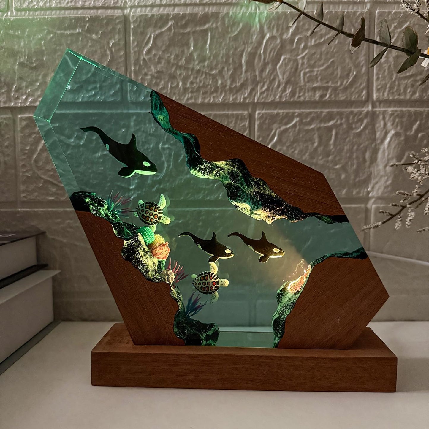 Orca Ocean Resin Lamp - Handmade Resin Night Light with USB Port, Variable Lights, Marine Biology Gifts for Women and Men, Ocean Enthusiast Collectibles, Unique Birthday Gifts for Him & Her (10"x6")