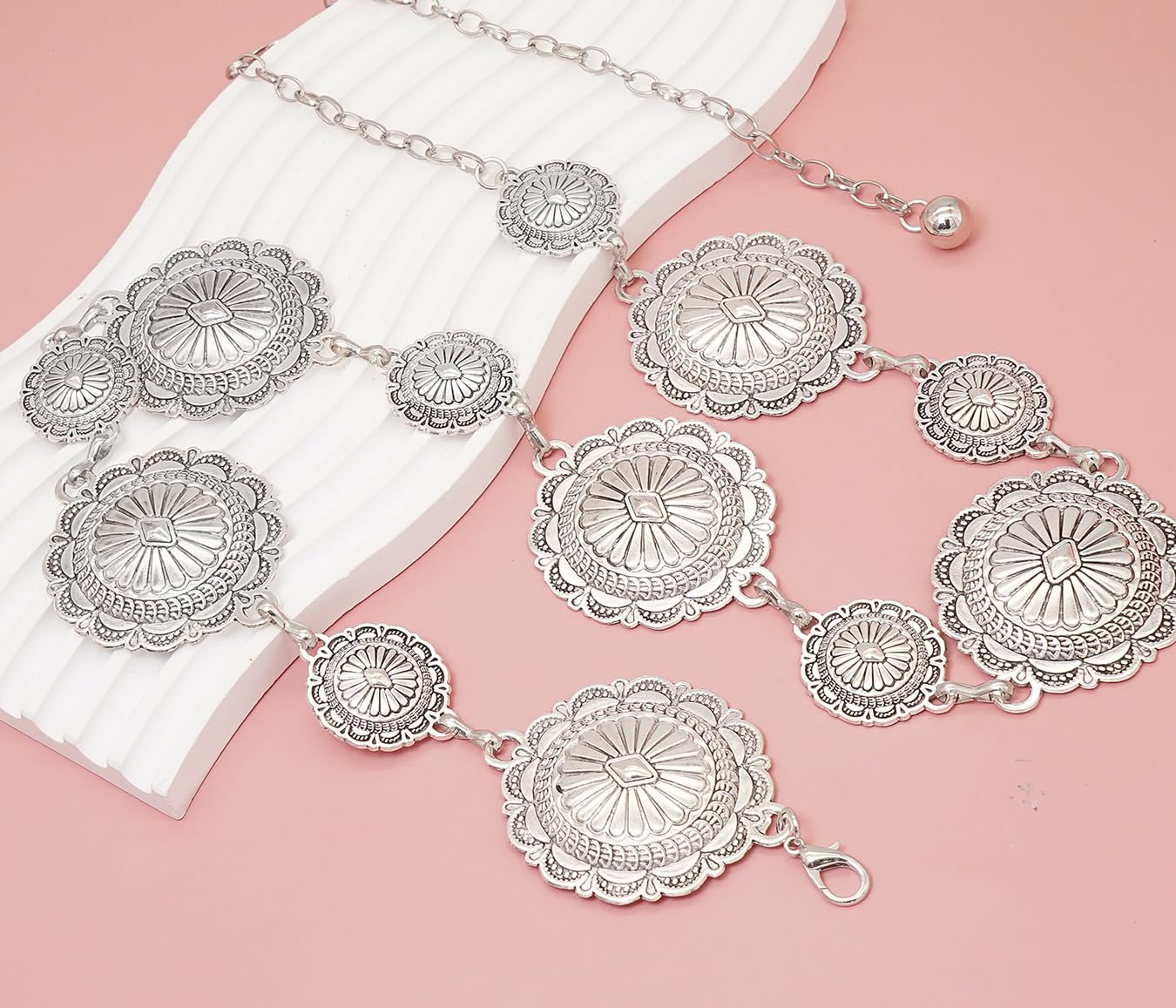 Heyjoin Western Cowgirl Chain Belt for Women Adjustable Fashion Metal Waist Belts for Dresses Jeans Party Country Concert (Flower Silver-L)