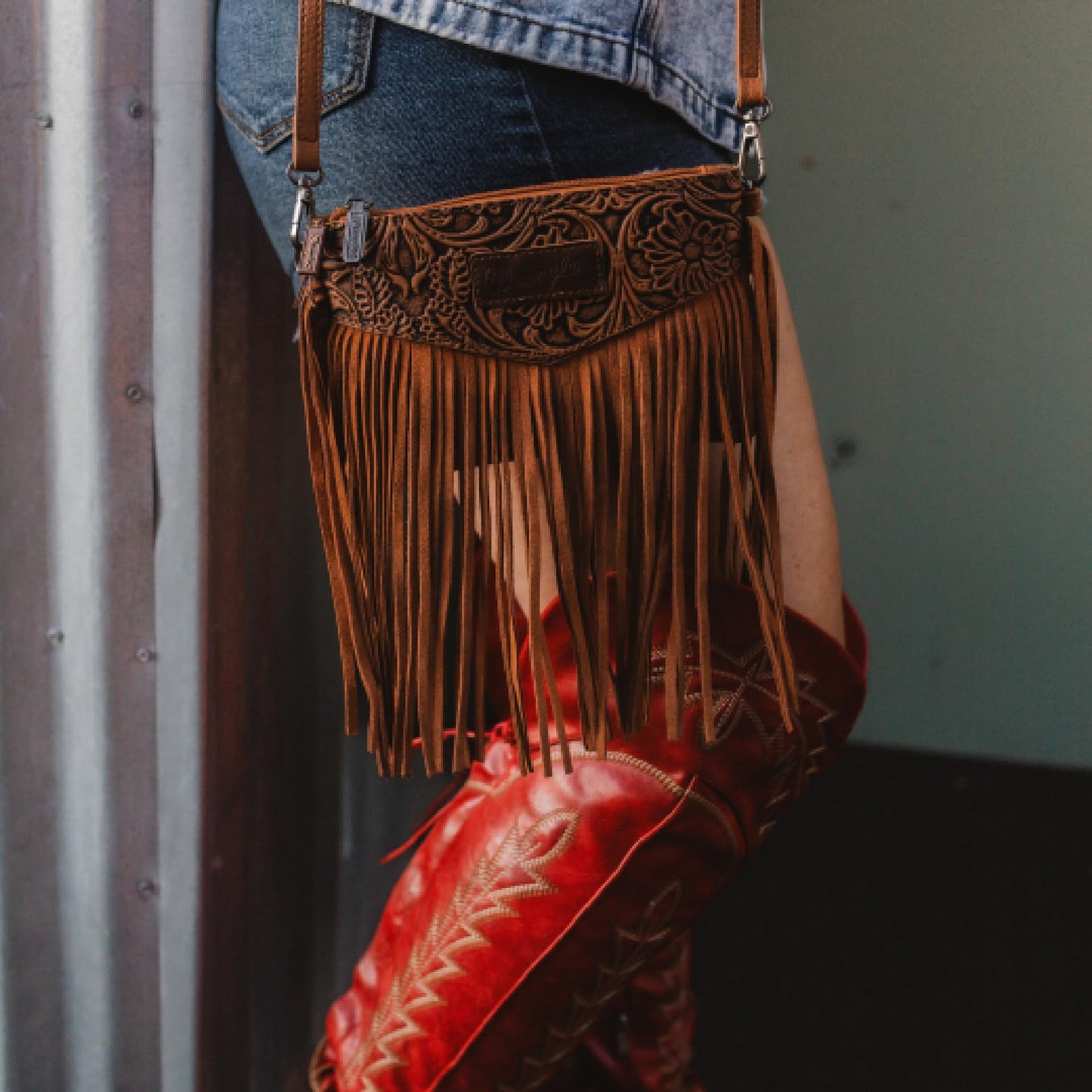 Wrangler Clutch Wristlet Fringe Purse Western Crossbody Bags for Women WG63-181BR