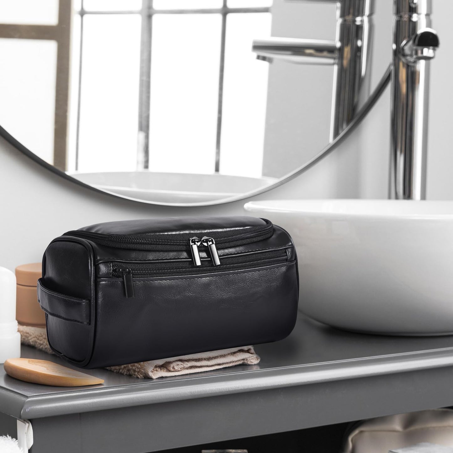 Seozata Toiletry Bag for Men, Hanging Travel Shaving Dopp Kit for Men and Women, Water-resistant Toiletries Organizer Bags, PU Leather Cosmetic Bags for Makeup Accessories (Black)