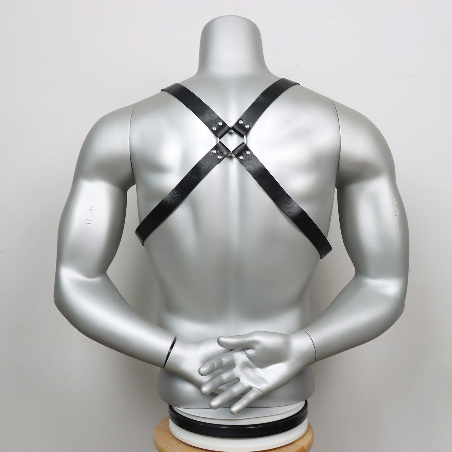 Mens Punk PU Leather Harness Adjustable Chest Body Belt with Buckles Rings Chain Design Adult Roleplay Outfit Clubwear Valentine's Day Festival Party Costume Gift for Men Adults