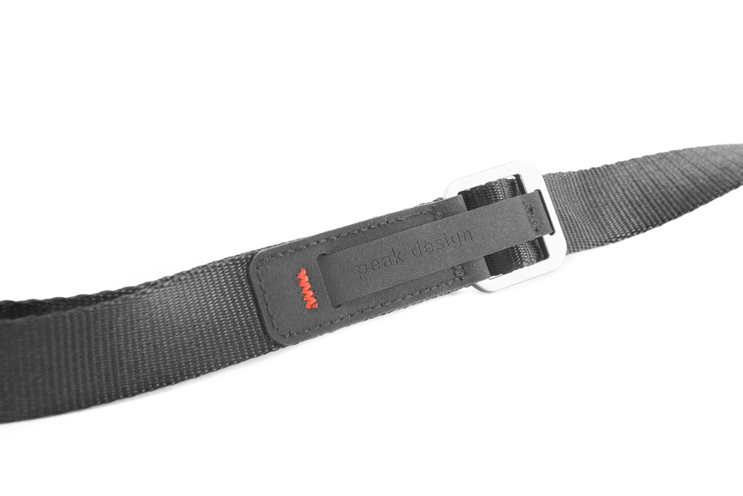 Peak Design Leash Camera Strap, Charcoal, Configurable as a Sling, Neck, Shoulder Strap or Safety Tether, Adjustable, Compact, Quick Release, Camera Straps for Photographers, 200 lb Capacity