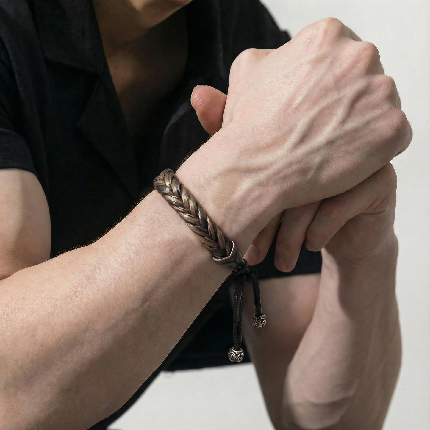 Hius Leather Bracelet for Men, Brown Adjustable Braided Leather Bracelet Wristband, Men's Leather Jewelry