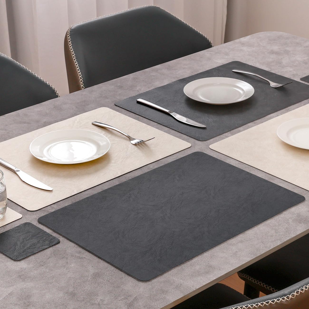 Banchif Dual-Sided Two-Tone Vinyl Placemats Set of 6 with Coasters, 12x17 Inch - Waterproof Faux Leather Table Mats, Heat Resistant Washable Wipeable Place Mats for Kitchen Dining, White/Dark Gray