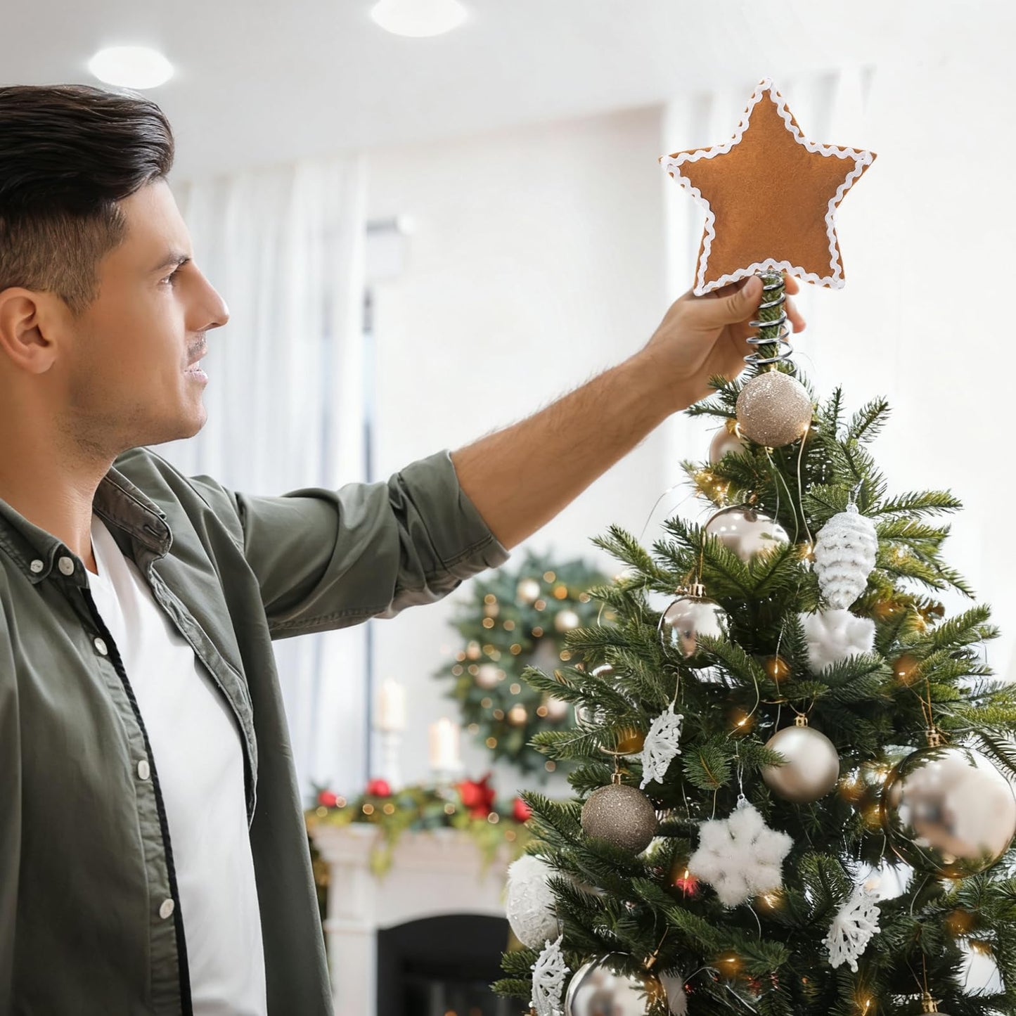 Arrowbash Gingerbread Star Christmas Tree Topper 6.7 Inch Cute Xmas Felt Gingerbread Ornament Decoration for Winter Home Office Holiday Party Decoration