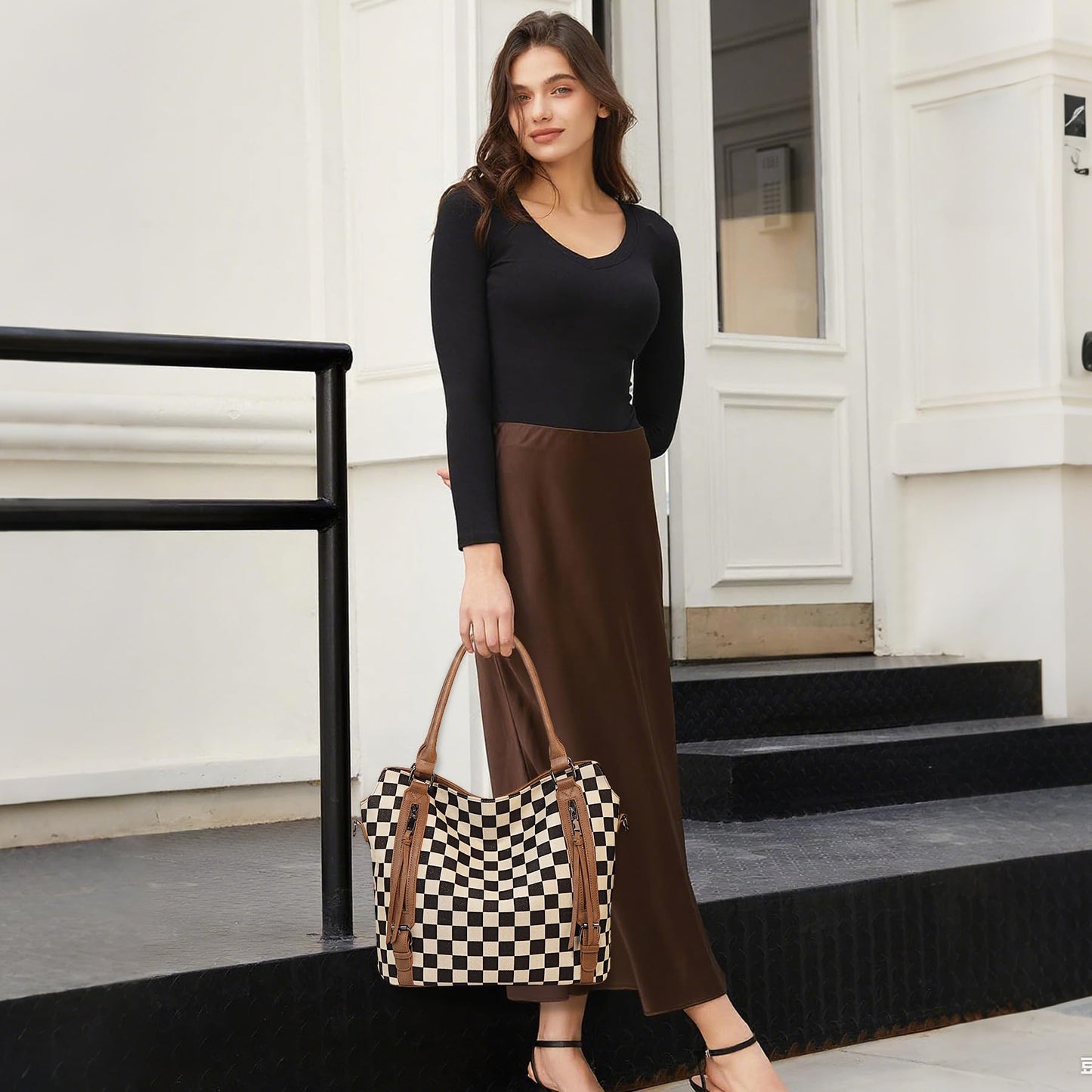 Duyijiff Checkered Tote Bag Large Checkered Purses for Women Plaid Hobo Shoulder Bag Multiple Pockets Tote Handbags (Brown)