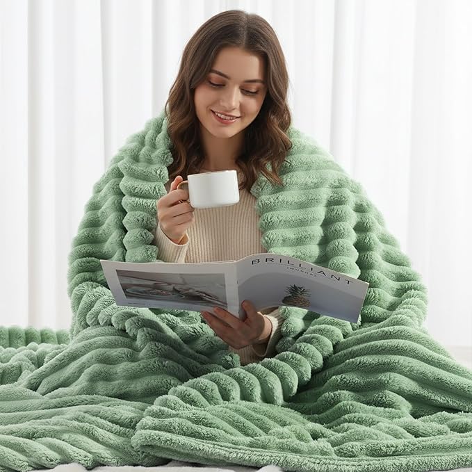 decorUhome Soft Fleece Sage Green Throw Blanket for Couch, Cozy Fluffy Plush Flannel Striped Blanket for Sofa Bed, Lightweight Decorative Ribbed Fuzzy Blanket for Woman, 50x60 Inches