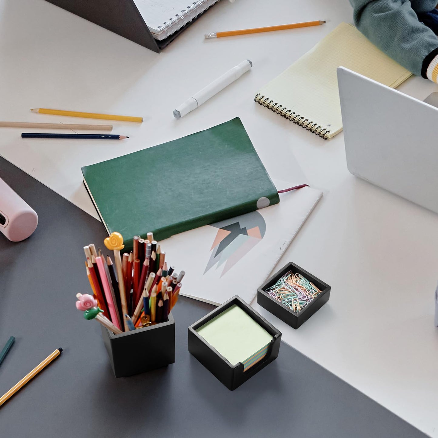 CMLKLZD Black Desk Organizer Set of 3 - Wood Office Desk Accessories - Desk Organizers and Accessories for Women Men - Set incl. Pencil Pen Holder, Paperclip Storage and Sticky Note Holder