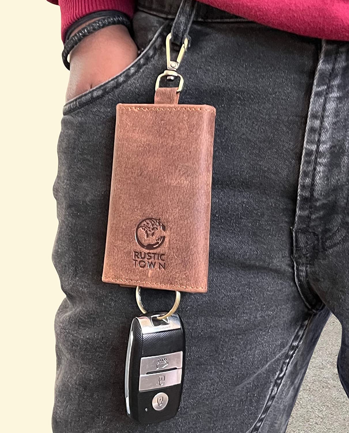 RUSTIC TOWN Leather Key Holder - Smart Fob Car Key Loop - Leather Key Pouch Wallet Slim Keychain with 6 Key Holder - Stylish and Practical Key Organizer for Men and Women