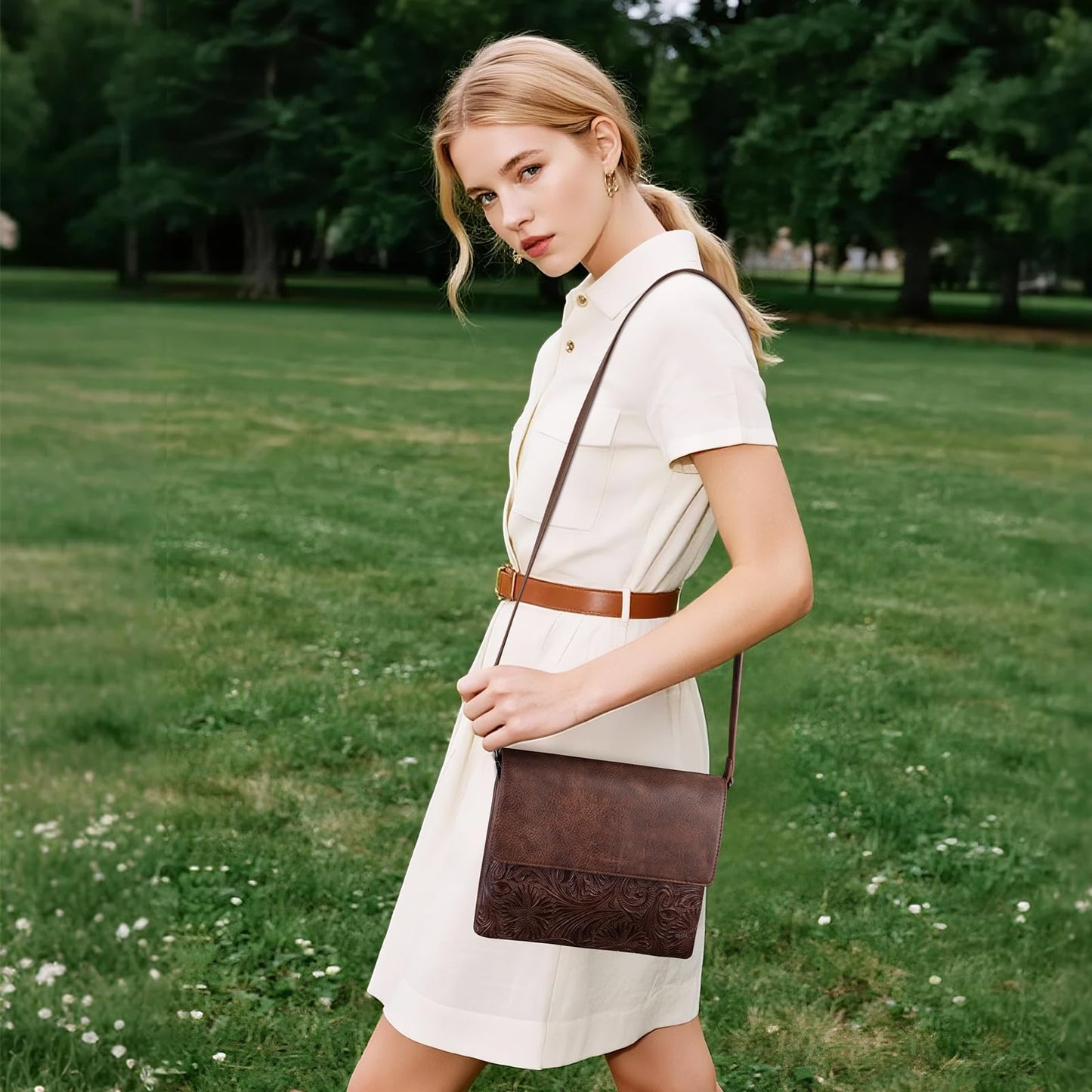 MEITRUE Small Crossbody Bags for Women, Vegan Leather Cell Phone Purse with Adjustable Strap
