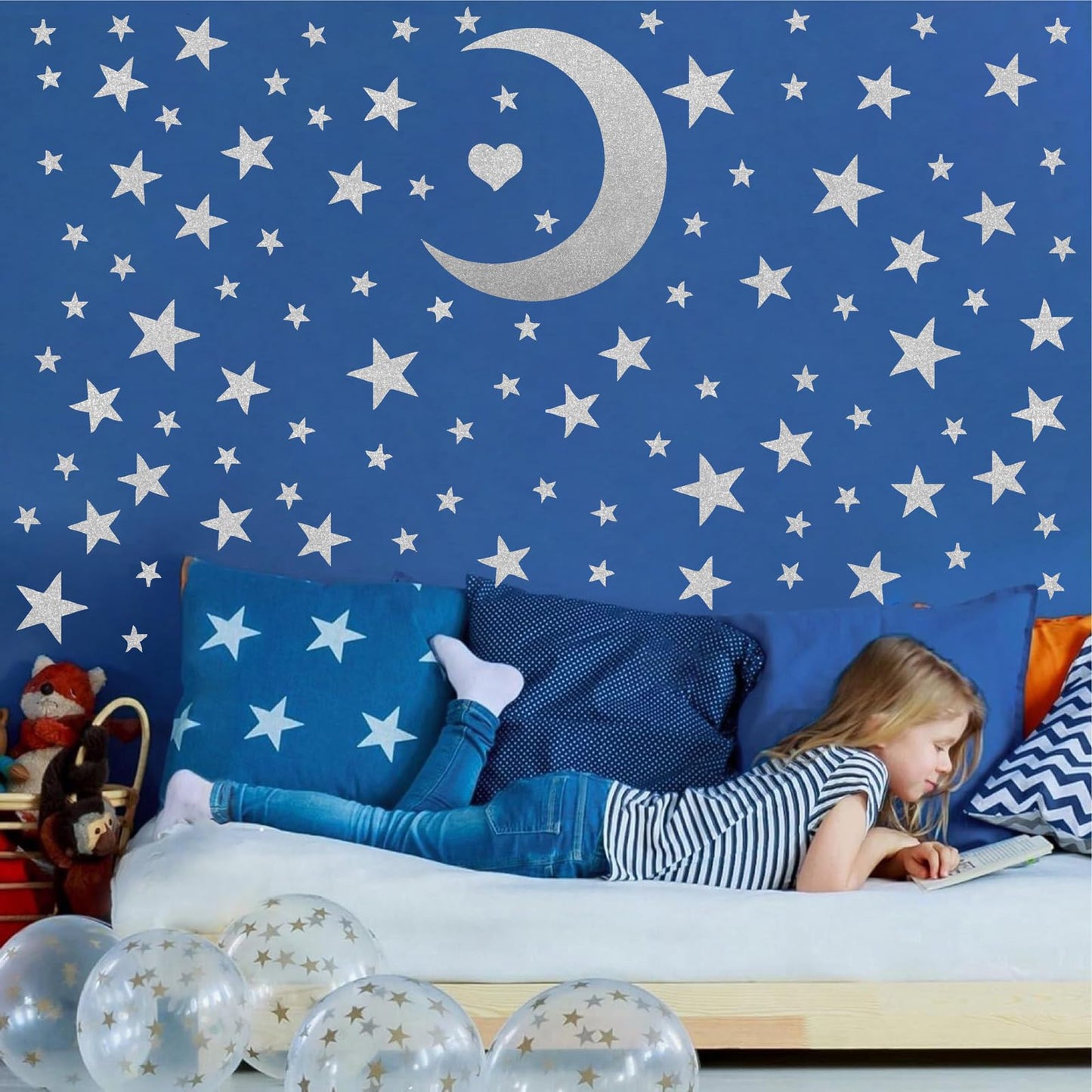 Easma Star Wall Decals (191stars+1moon+1heart) 3 Size Silver Stars and Moon Decals Removable Peel and Stick Stickers Fits Kids Room Decor