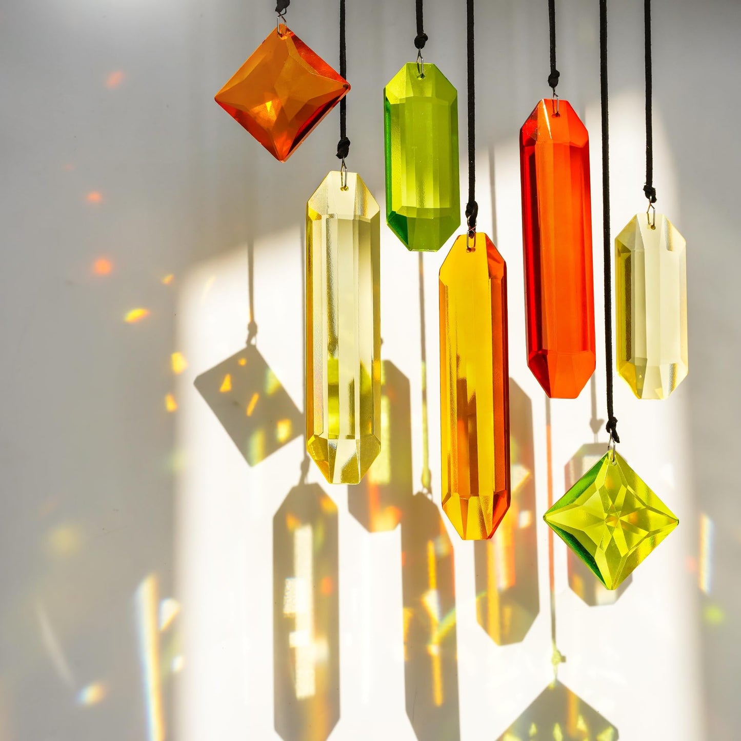 HDCRYSTALGIFTS 7PCS Crystal Prisms Suncatcher for Window Hanging, Rainbow Sun Catchers Indoor Window, Home Garden Thanksgivng Day Christmas Decorations (Season Design)