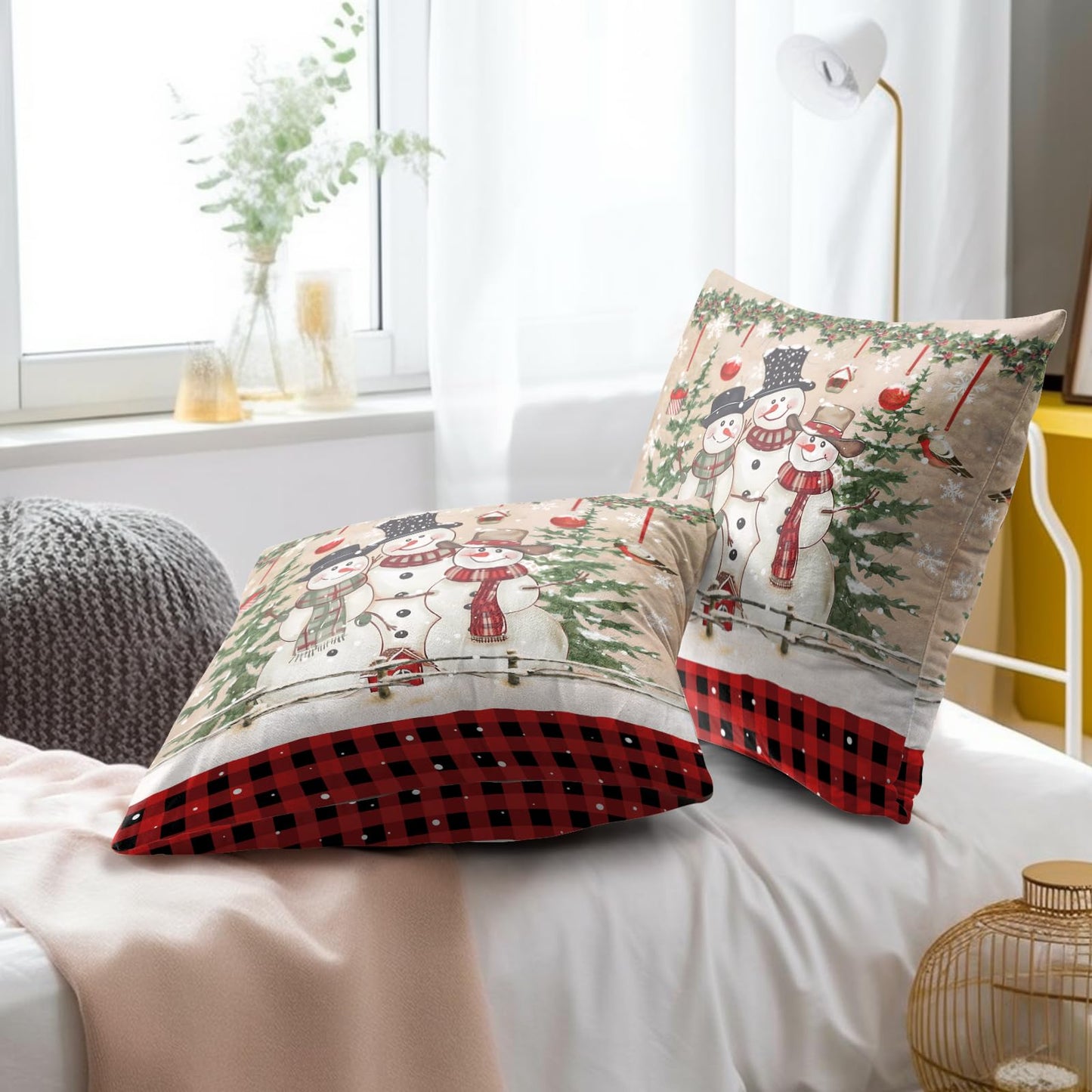 Giwawa Winter Snowman Throw Pillow Covers 18x18 Inch Set of 2 Red Buffalo Plaid Cushion Cover Accent Pillow Protector for Home Sofa Bedroom Decor