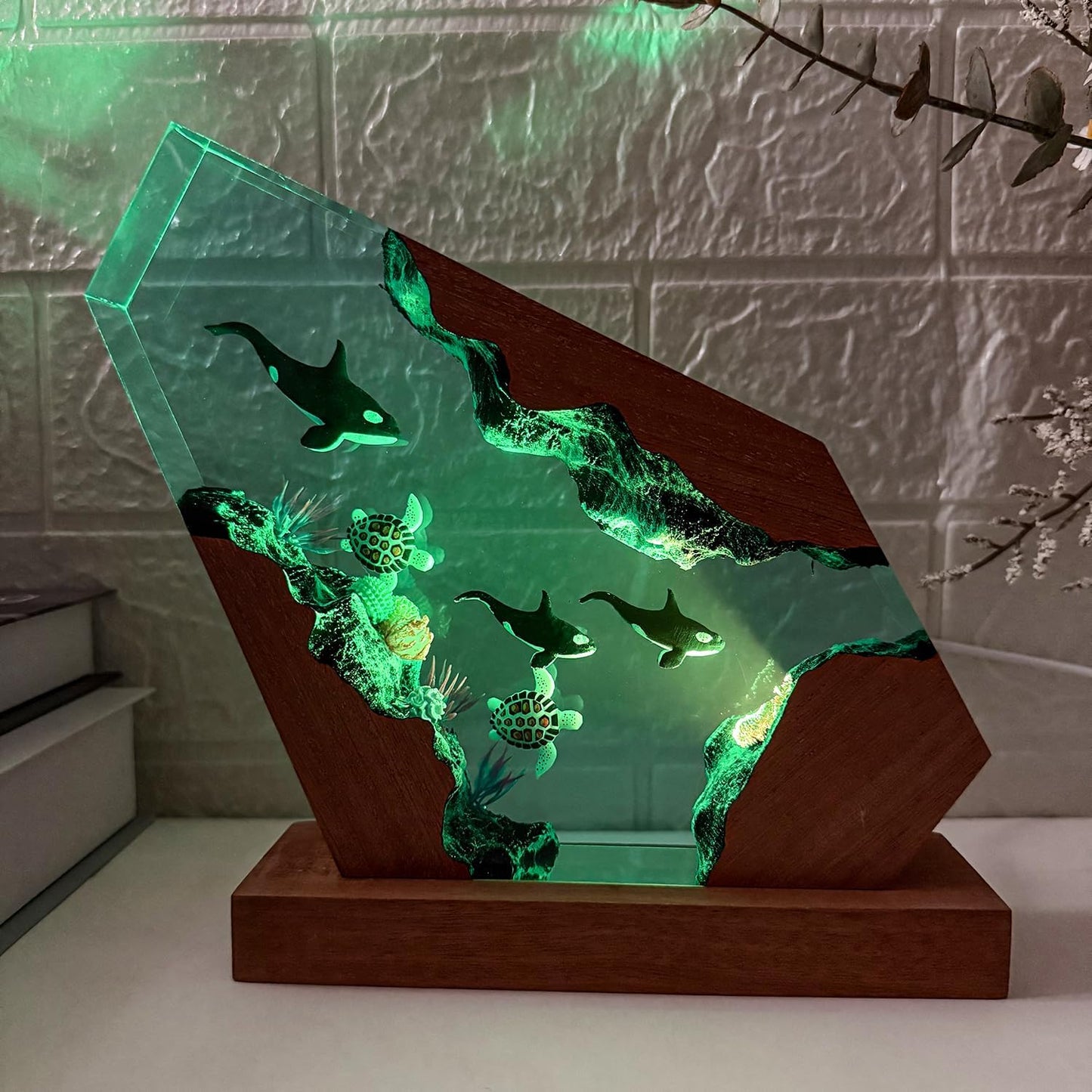 Orca Ocean Resin Lamp - Handmade Resin Night Light with USB Port, Variable Lights, Marine Biology Gifts for Women and Men, Ocean Enthusiast Collectibles, Unique Birthday Gifts for Him & Her (10"x6")