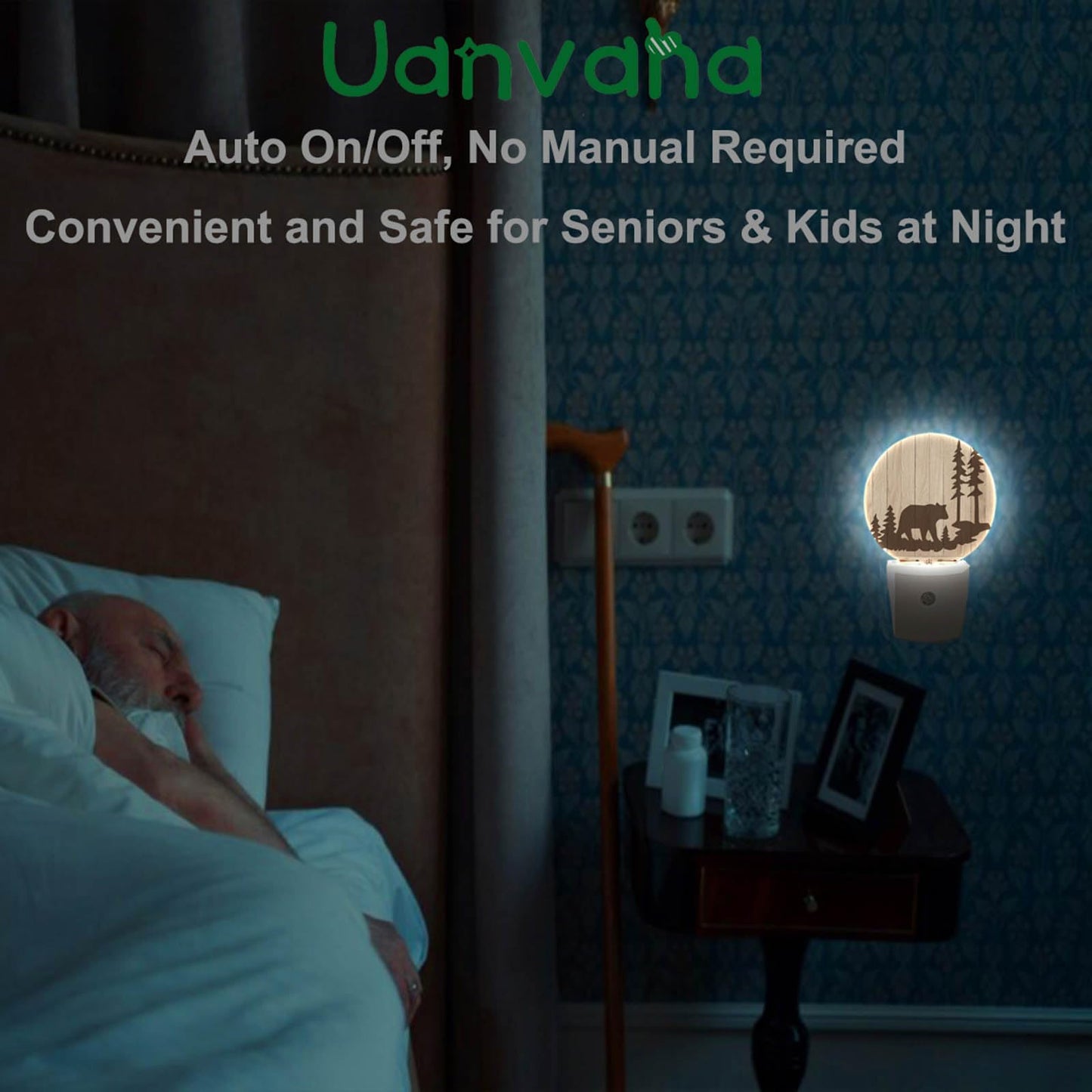 Uanvaha Bear Night Lights Plug into Wall Wildlife Cute Brown Bear Trees Woods Silhouette Night Light Dusk to Dawn Sensor LED Lighting for Bedroom Bathroom Living Room