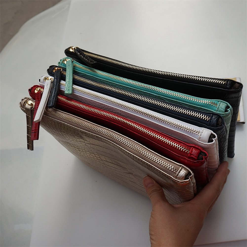 NIGEDU Women Clutches Crocodile Grain PU Leather Envelope Clutch Bag (Black)