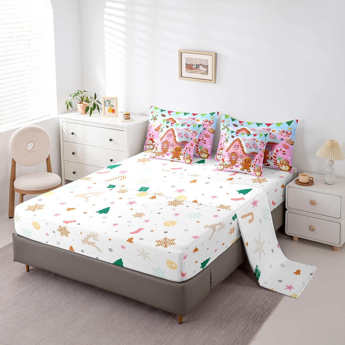 Xmas Gingerbread Man Twin Comforter Set with Sheets Bed in a Bag 7 Pcs,Winter Candy House Watercolor Bed Set,Snowman Winter Bedding Sets with Comforter,Flat,Fitted Sheet,Pillowcases,Pillow Covers
