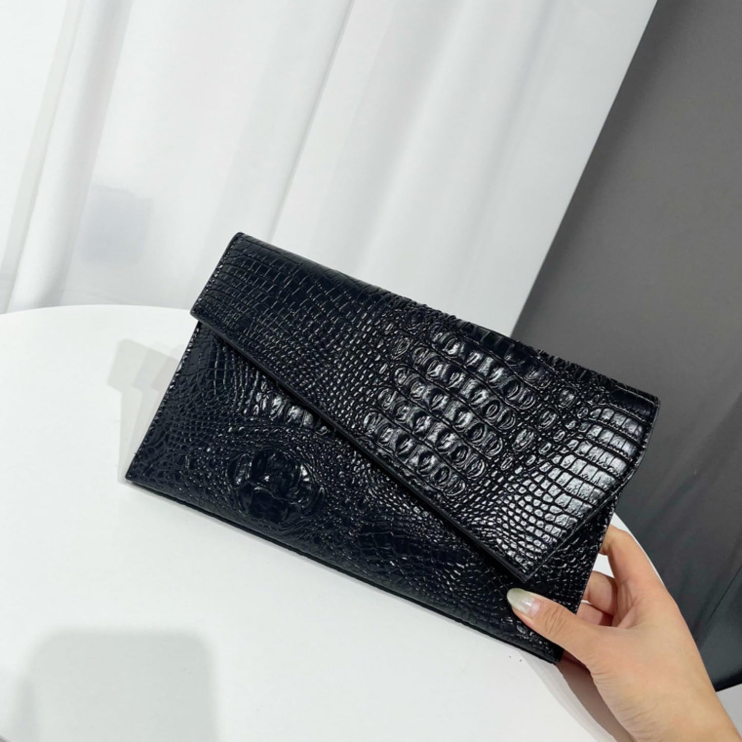 IAMUHI Women Vintage Faux Leather Crocodile Clutch Bag Alligator Envelope Evening Purse Crossbody Bag Purse Wallet,Black