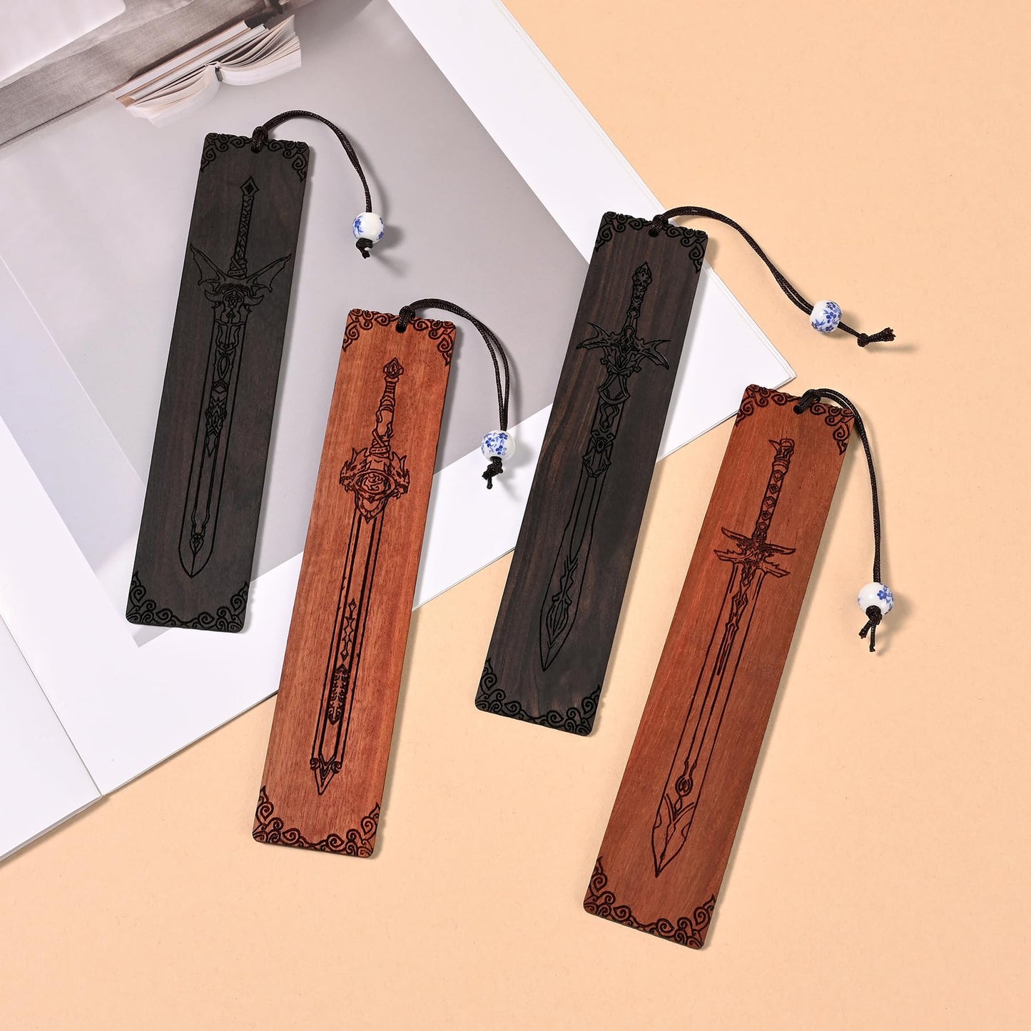 ZQZYMXQ 4Pcs Sword Bookmark, Cool Bookmarks for Men, Gifts for Book Lovers Men (Sword Set)