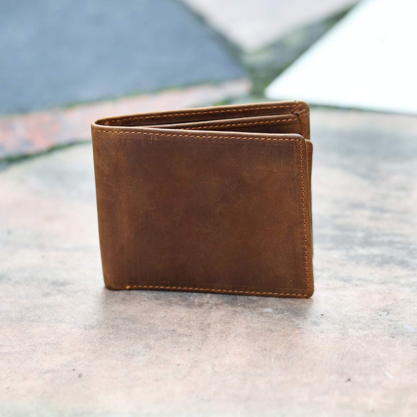 Engraved Leather Men Wallet - Customized Father's Wallets - Personalized Unique Gift For Dad As Birthday, Christmas and Father's Day Gift