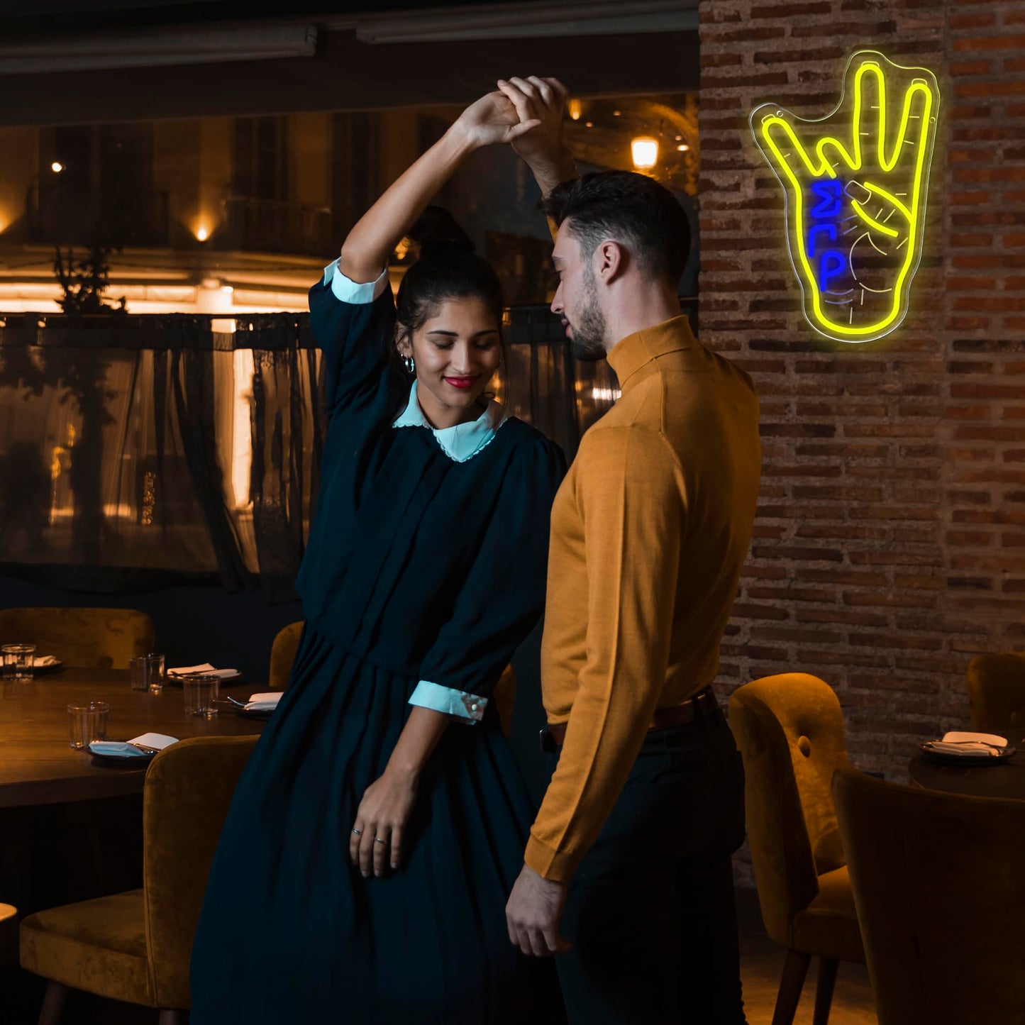 Sigma Gamma Rho Hand Neon Sign, Greek Hand Symbol Signs Neon Sign, Dimmable LED Sorority and Frat Hand Symbol Signs, Office Party Bar Cafe Decor, Family and Friends Birthday Holiday Gift(15.7*10.3in)