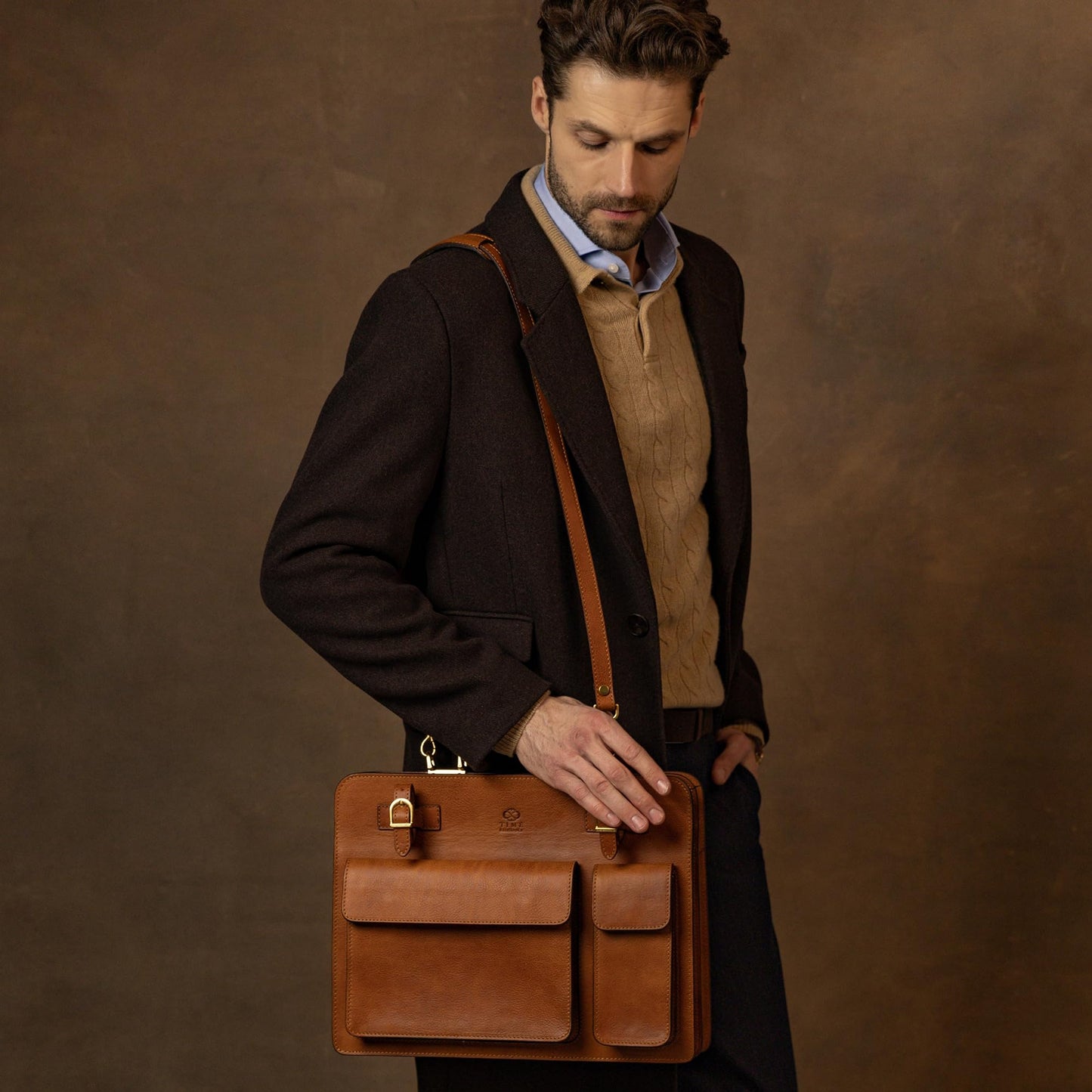 Time Resistance Leather Briefcase - Classy Leather Bag for Men - Business Briefcase - Vintage Bag made in Italy