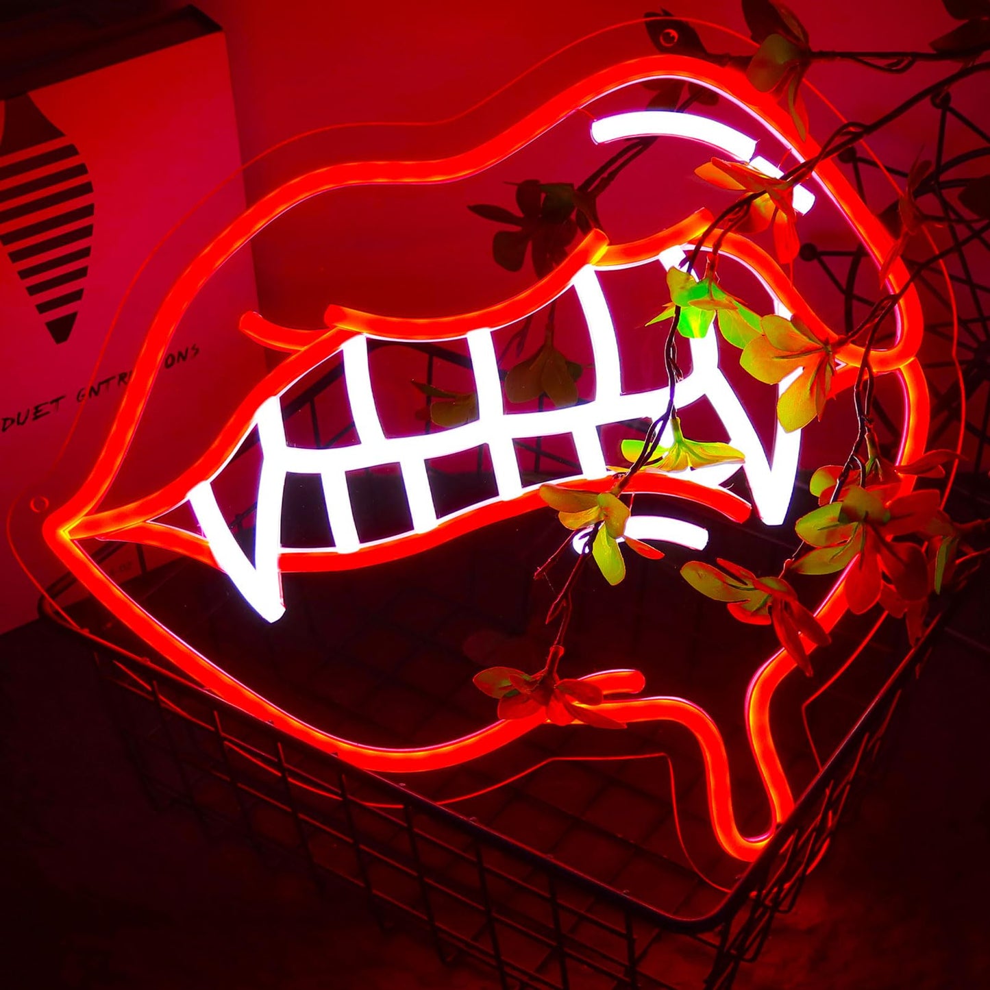 AHlove Fangs Neon Sign for Wall Decor，LED Neon Lights for Game Room、Man Cave，Birthday、Christmas Gifts for Teen Boys and Girls