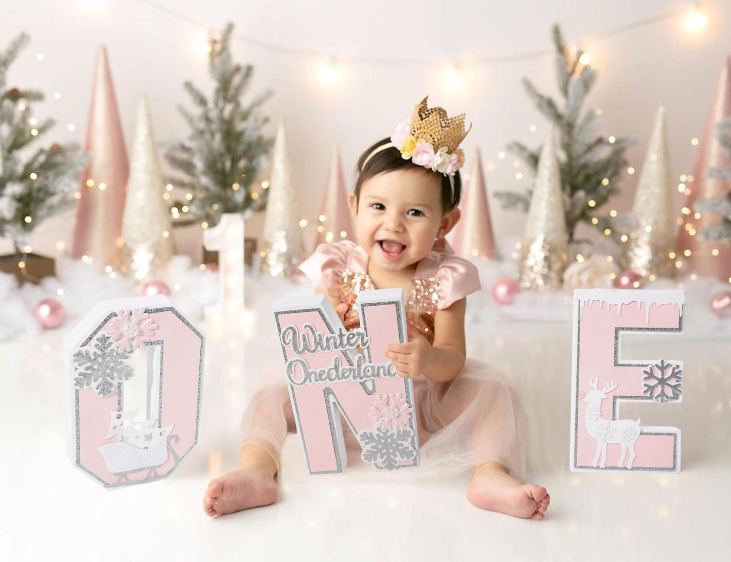 Snowflake One Letter Sign for 1st Birthday - Winter Onederland 1st Birthday Decoration, Winter Wooden One Table Centerpiece, Winter 1st Birthday Table Decor, Winter Onederland Birthday Photo Prop