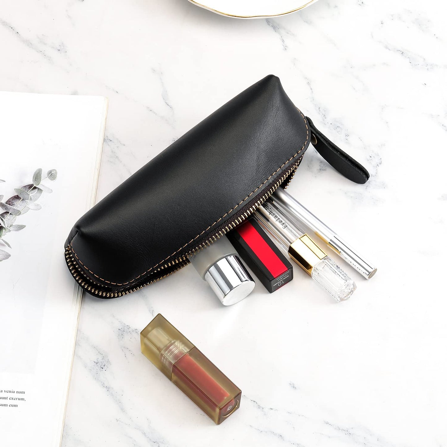 RZEOTPII Pen Pouch Pencil Bag Black Leather Pencil Holder Small Portable Zipper Case for Fountain Pen Markers Makeups Change Coins,Gift for Adults Mens Womens (Black)