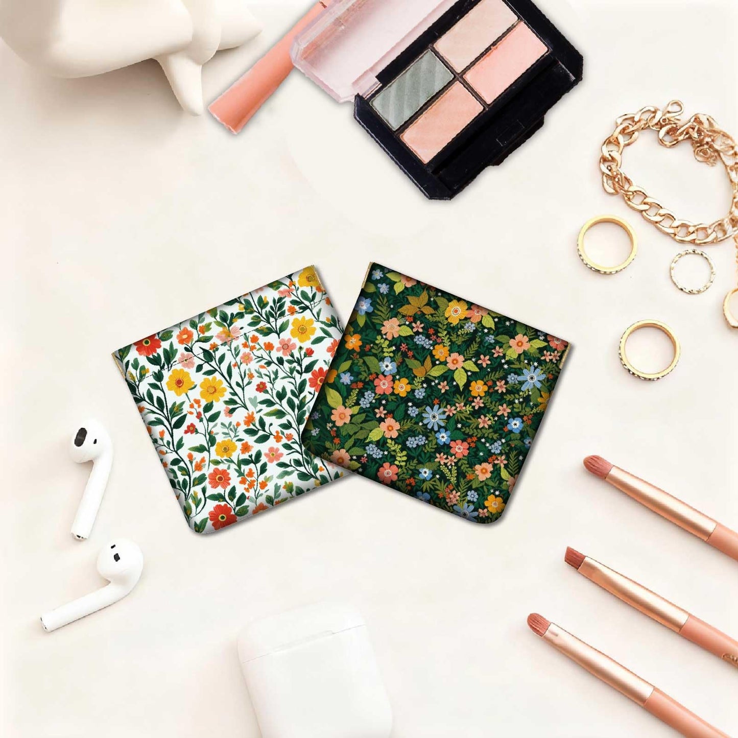 PRESSINART 4Pcs 4 Styles Flower Coin Pouch Leather Squeeze Coin Purse Wildflowers Pattern Print Small Wallet Waterproof Durable Mini Change Bag Ideal for Women Men Shopping Daily Use Birthday Gift