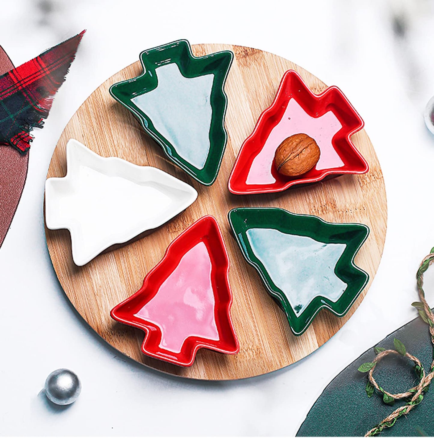 Rotatable Colorful 10.8 Inches 5pcs Christmas Tree Plates Chip & Dip Set Ceramic Snack Plate with Bamboo Tray, Round Removable Porcelain Appetizer Dessert Fruit Salad Saucer Bowls Cutlery Platter Dish