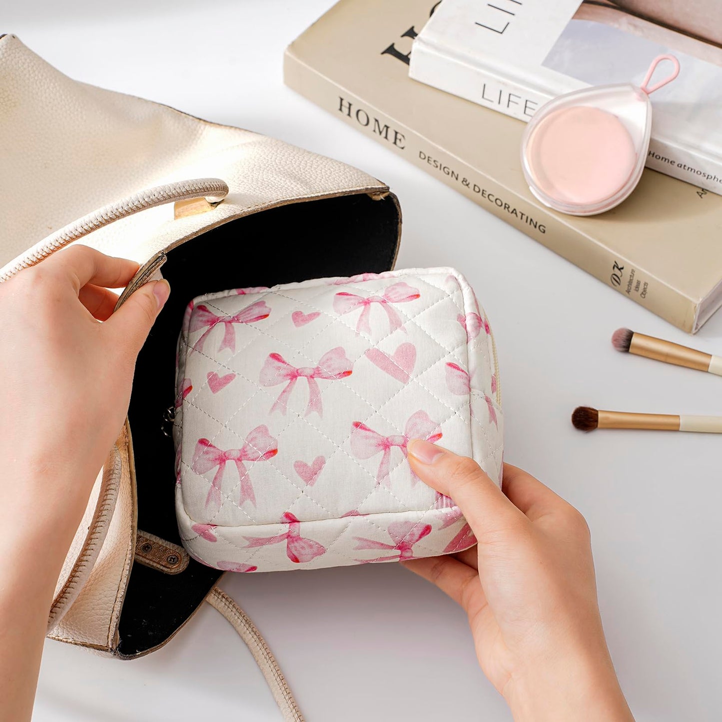 RSRSLEII Small Quilted Cosmetic Pouch for Purse, Mini Cotton Makeup Bag with Compartments, Cute Zipper Lipstick Holder for Women (02Heart Bow)