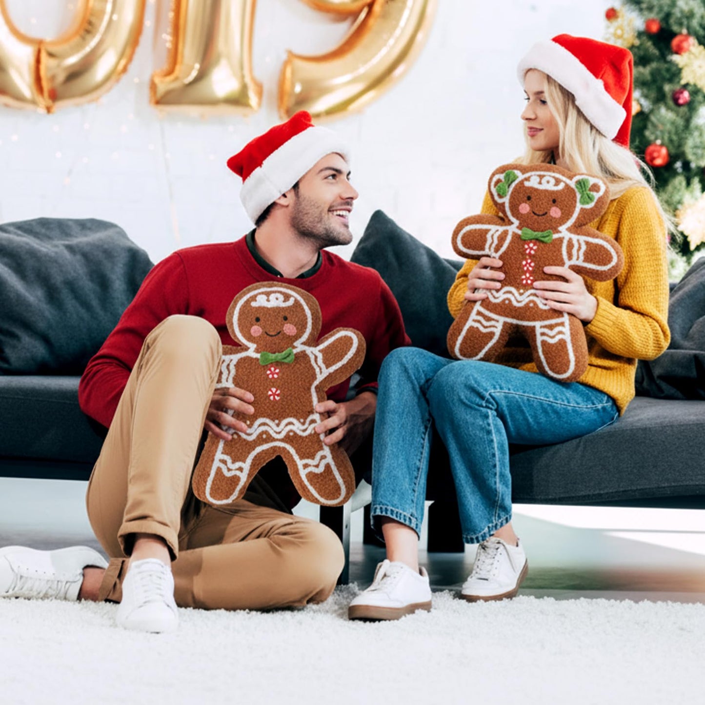 Burbell 2 Pack Gingerbread Couple Throw Pillows 12.5 x 15 Inch Christmas Plush Pillows Soft Sherpa Gingerbread Man Woman Dolls for Holiday Party Cushion Bed Room Decorative Xmas Gift