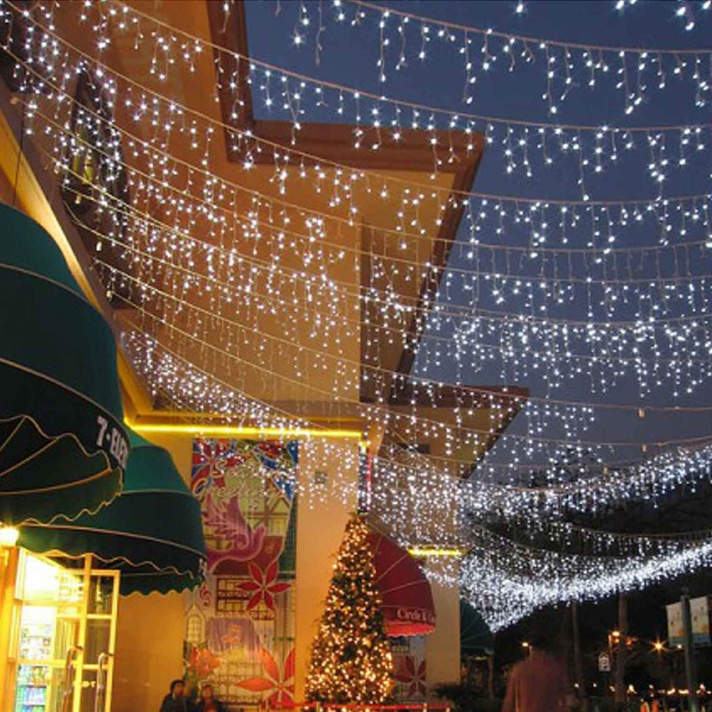 YASENN Icicle Lights 100LED 9.9Ft,8 Lighting Modes String Lights,Icicle Style Lights with Timer,Connectable Fairy Lights Plug in for Wall Eave Roof Porch Garden Christmas Decoration(Cool White)