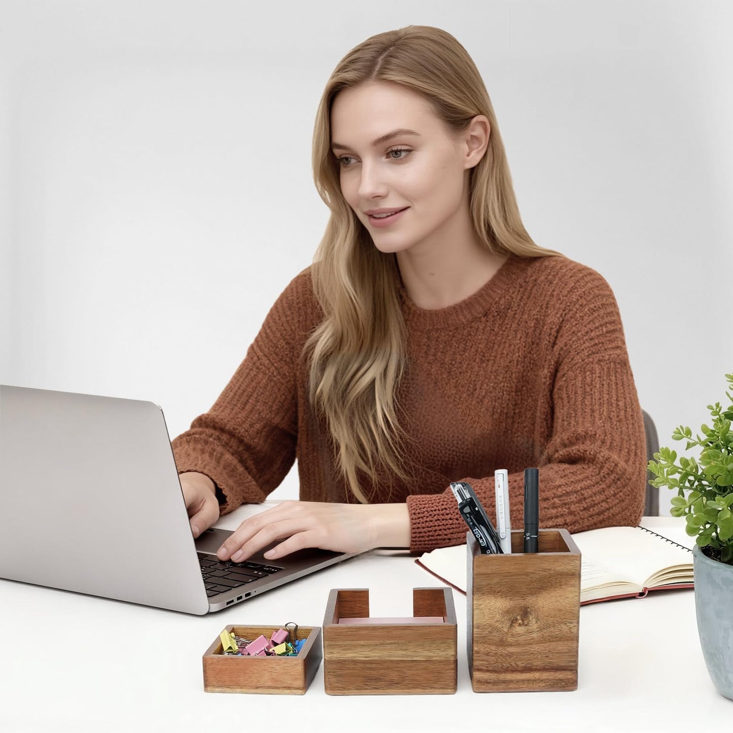 RAWILL 3 PCS Black Wooden Desk Organizer Set Pine Wood Office Desk Accessories with Pen Holder, Paperclip Storage and Sticky Note Holder, Wood Grain Clear, Ideal Gift for Office and Family