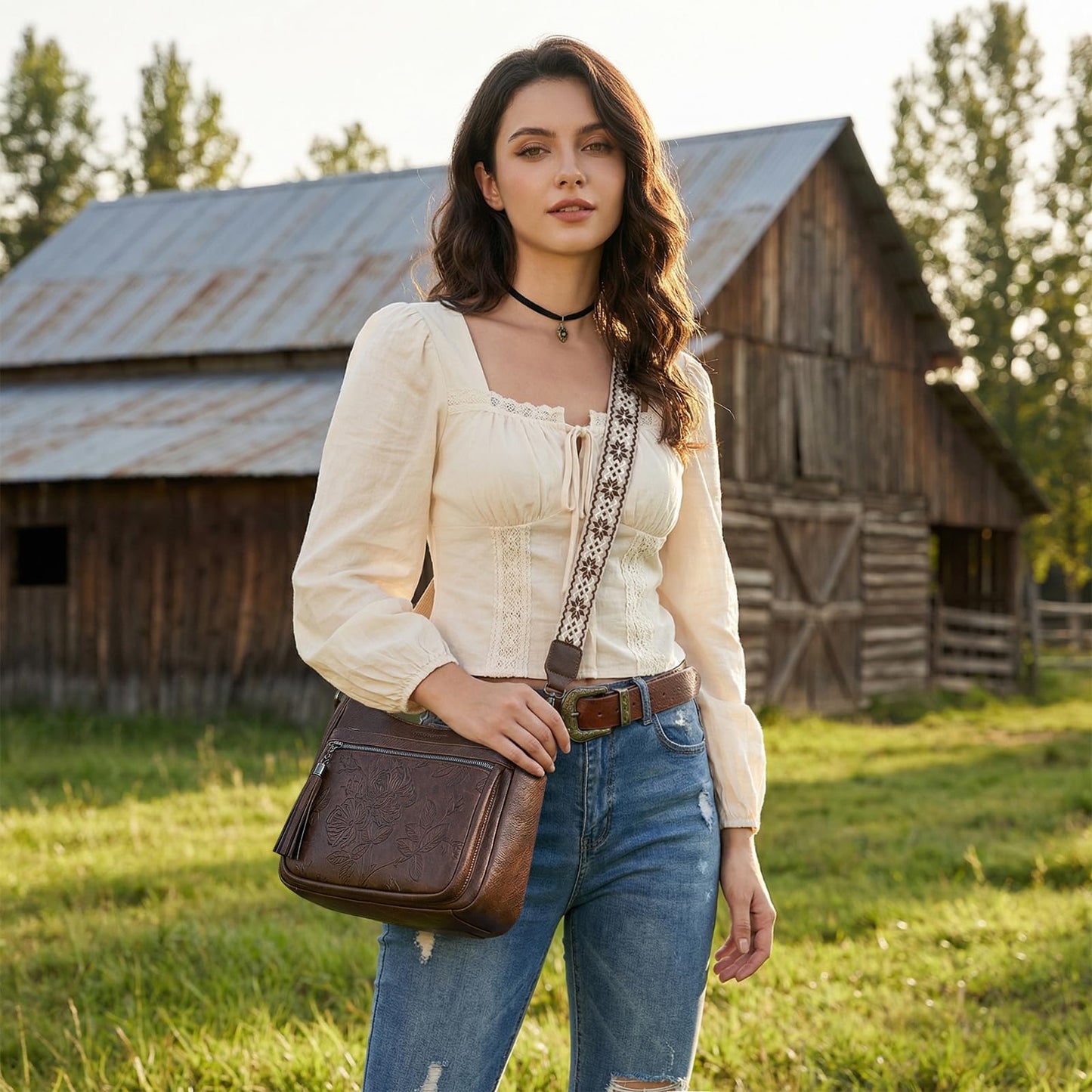 FORUWISH Crossbody Bags for Women, Coffee Brown Vegan Leather Medium Crossbody Purse, Spacious Daily Travel Shoulder Bag with Boho Strap