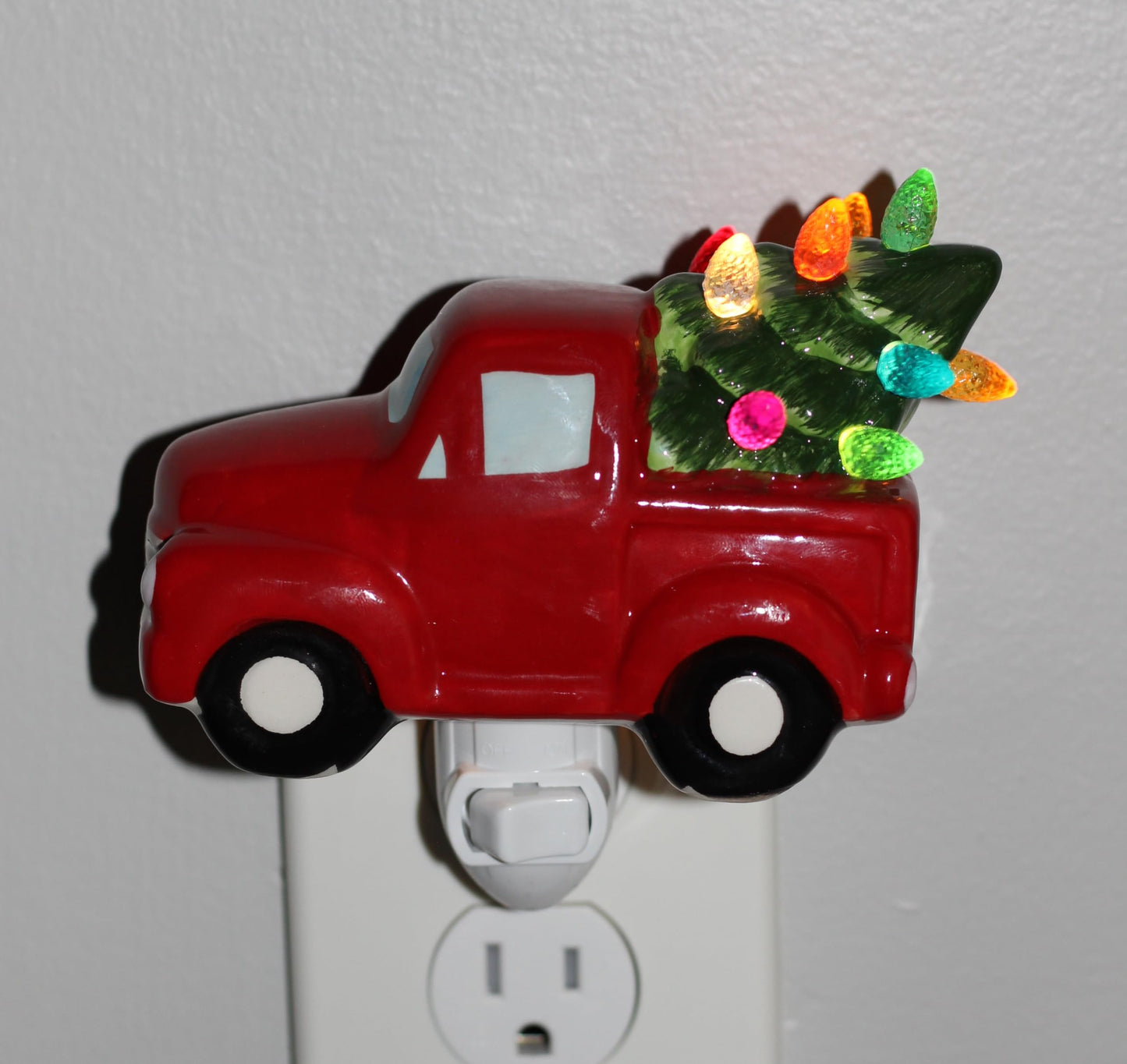 Creative Hobbies Christmas Night Light - Plug in Ceramic Vintage Night Light with LED Bulb (Truck)