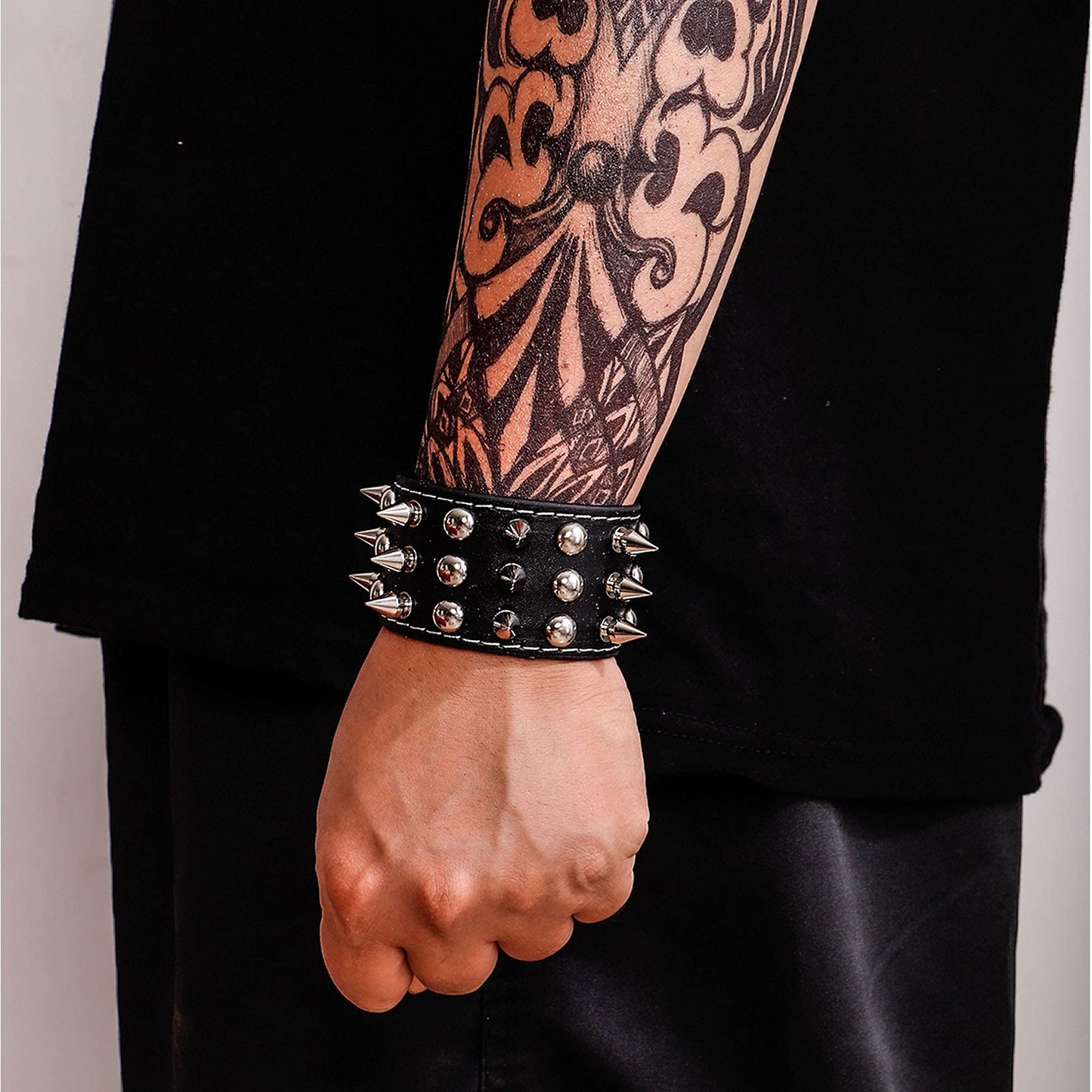 MILAKOO 2 Pcs Black Wristband Cuff Belt Bracelet Bangle Leather Rope Black Punk Rock Bracelet 6-8"