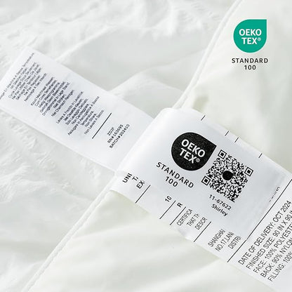 Cozy Bliss Cooling Comforter Twin Size Seersucker Plaid, Q-Max 0.4 Reversible Lightweight Cooling Blanket, Breathable Silk Smooth Summer Bedding Quilt for Hot Sleepers Night Sweats White
