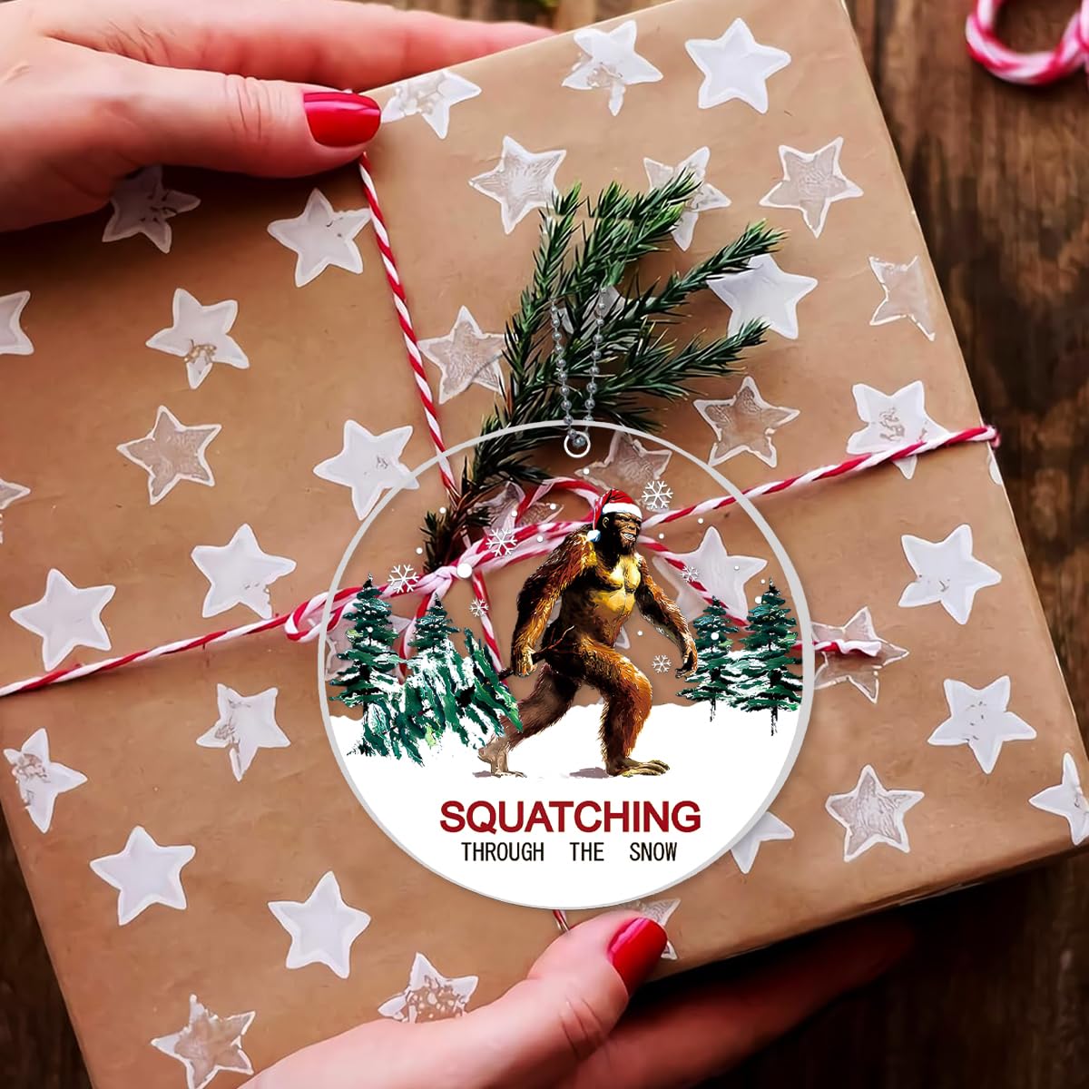 Bigfoot Ornament, Funny Sasquatch Ornaments for Christmas Tree, Unique Big Foot Ornament - Bigfoot Gifts, Big Foot Sasquatch Gifts for Men Women