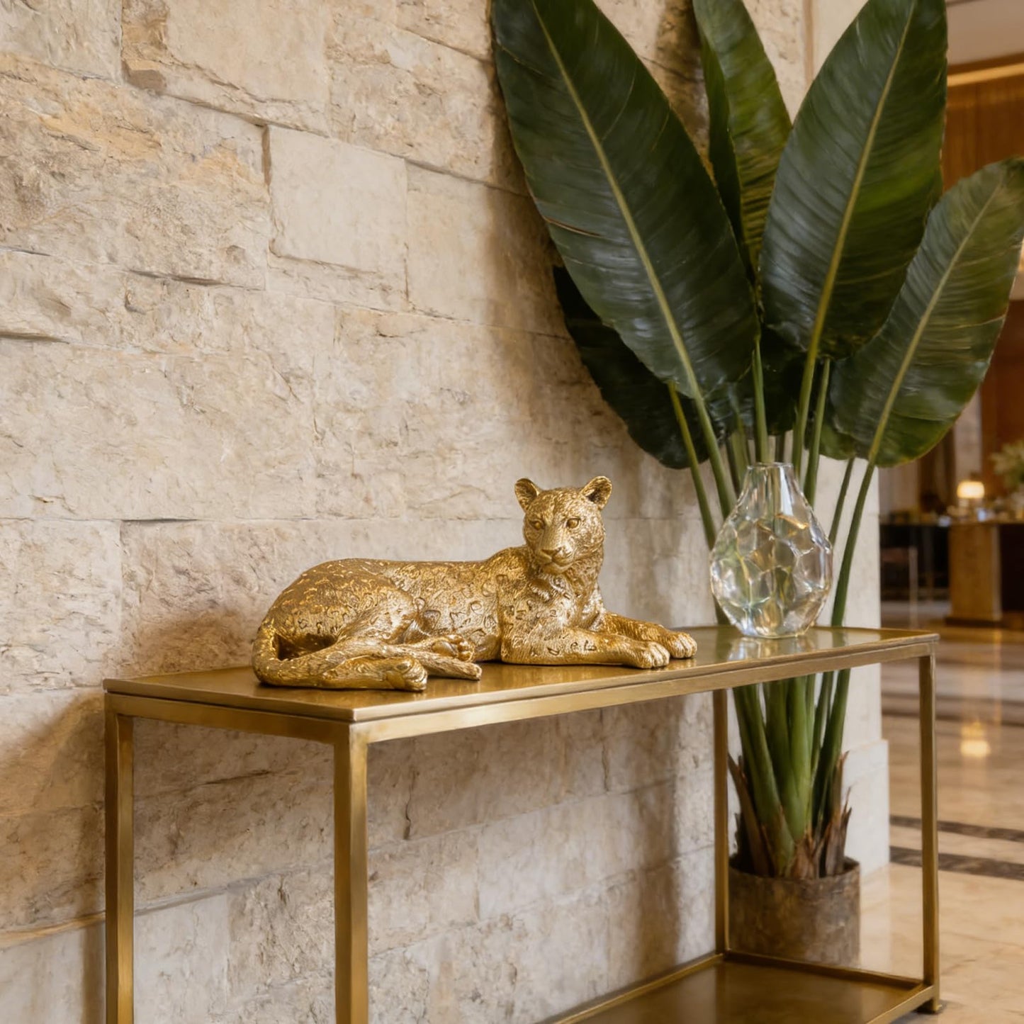 Guichifun Leopard Statue Home Decor Accents - Champagne Gold Cheetah Figurines for Shelf Bookshelf TV Stand Decor Bedroom Office Decorations Ideal Gift for Animal Lovers 12 x 6.8 x 5.2 Inch