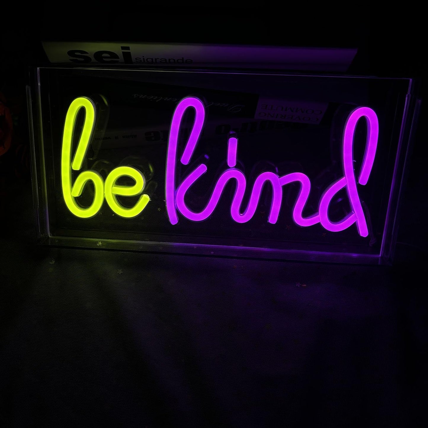 Be Kind Neon Light Sign,3D Standable Neon Marquee Letters Sign for Girls Room Decor Home Bedroom, Pub, Hotel, Beach, Cocktail, Man Cave Gift,USB Powered 11.8"*5.9"*1.7"