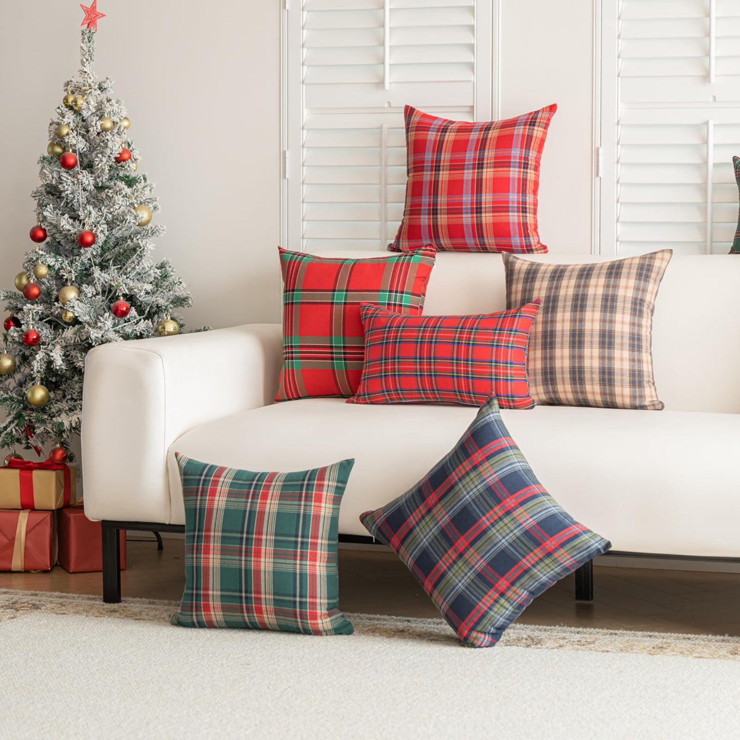 Huierxun Christmas Pillow Covers 18x18 Set of 2, Christmas Decorations Scottish Tartan Plaid Throw Pillow Cases Farmhouse Decorative Square Cushion Case for Sofa Couch Home Decor (Plaid D,18''x18'')