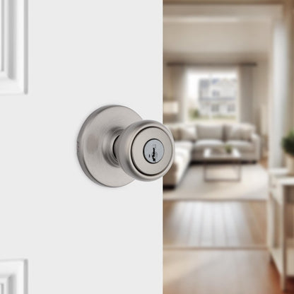 Kwikset Tylo Entry Door Knob with Lock and Key, Secure Keyed Handle Exterior, Front Entrance and Bedroom, Satin Nickel, Pick Resistant SmartKey Rekey Security and Microban