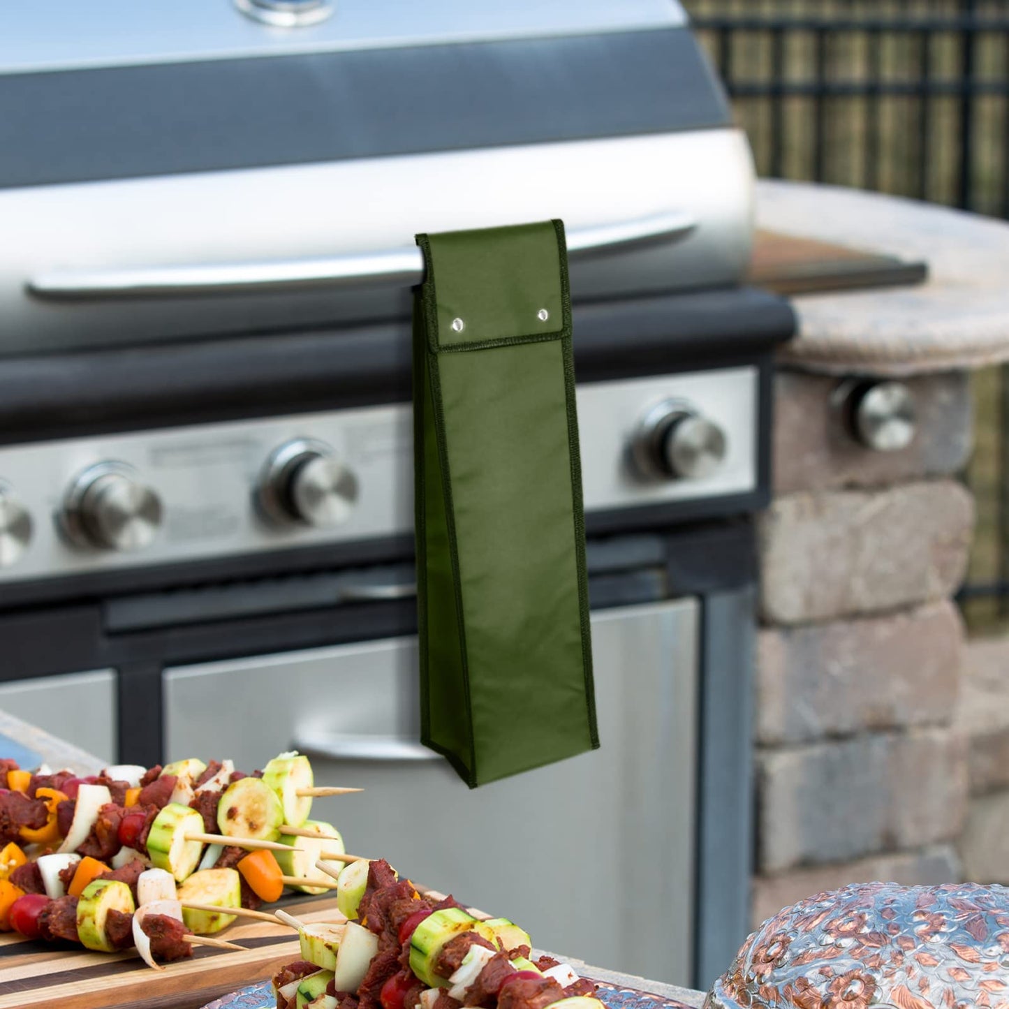 Amylove 1 pcs Grill Utensil Storage Bag BBQ Tool Storage Bags Barbecue Hardware Tool BBQ Utensil Holder Pouch Oxford Cloth Accessory Foldable for Camping Hiking (Amy Green)