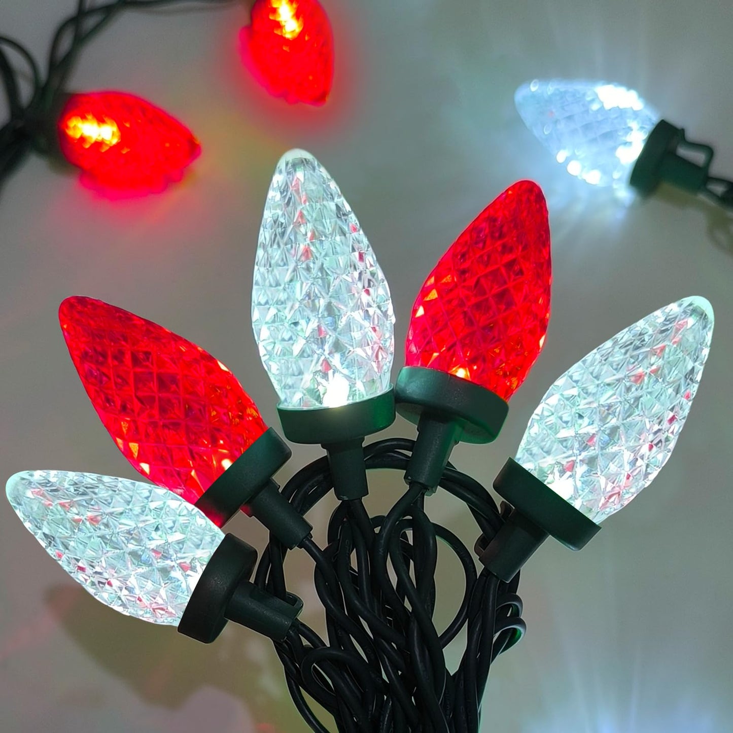 C9 Red White Christmas Lights Outdoor, 25Ft LED Strawberry Xmas Light 25 LED Shatterproof Bulb Lights, Plug in C9 Christmas String Light Connectable for Outside Indoor Home Porch Tree Xmas Decor