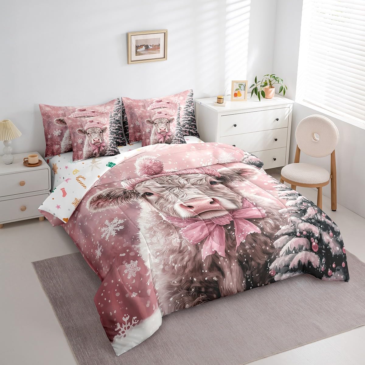 Manfei Xmas Highland Cow 7 Pieces Comforter Set Full,Cute Animal Christmas Tree Bedding Set for Bedroom Decor,Pink Hat Bownot（Comforter+Fitted+Flat Sheet+2 Pillowcases+2 Throw Pillow Covers）