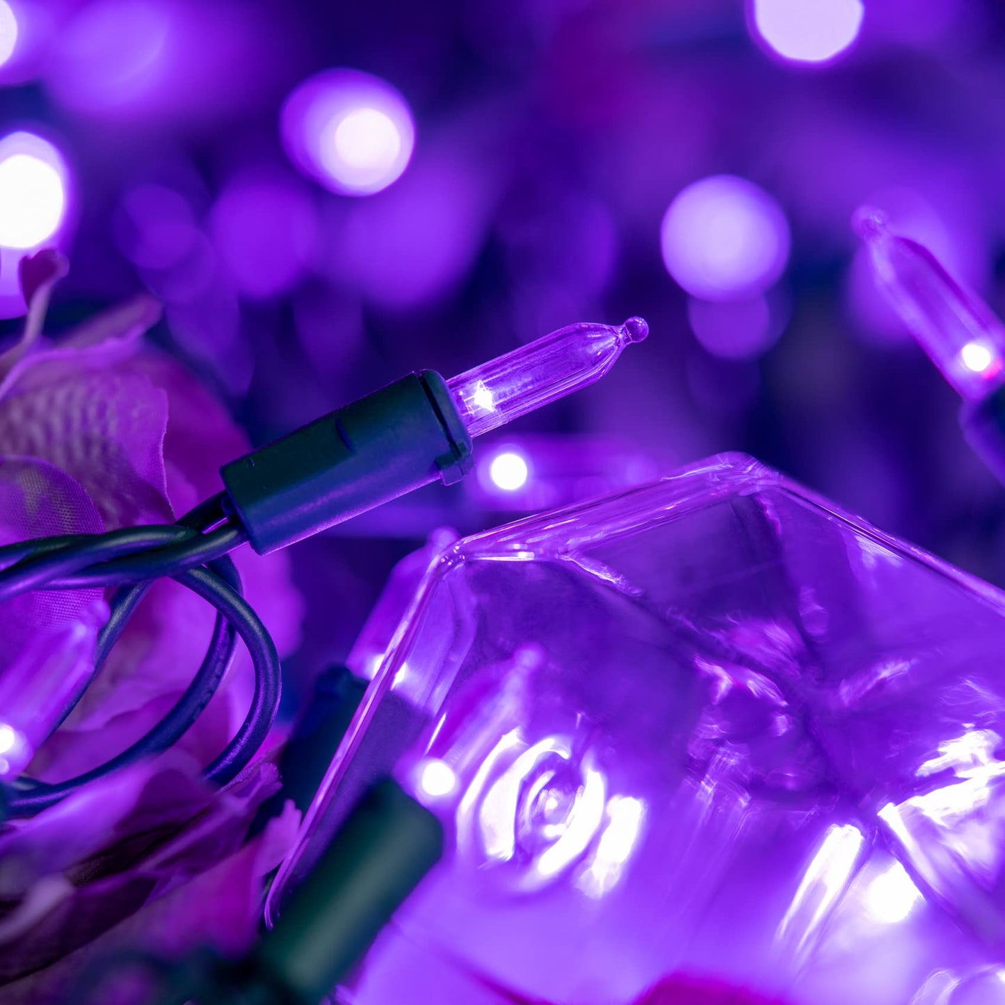 YULETIME 200 Purple LED Christmas Lights, 66 ft Green Wire UL String Light
